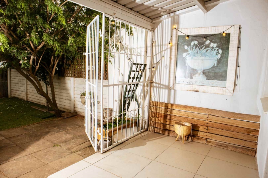 To Let 2 Bedroom Property for Rent in Umhlanga KwaZulu-Natal