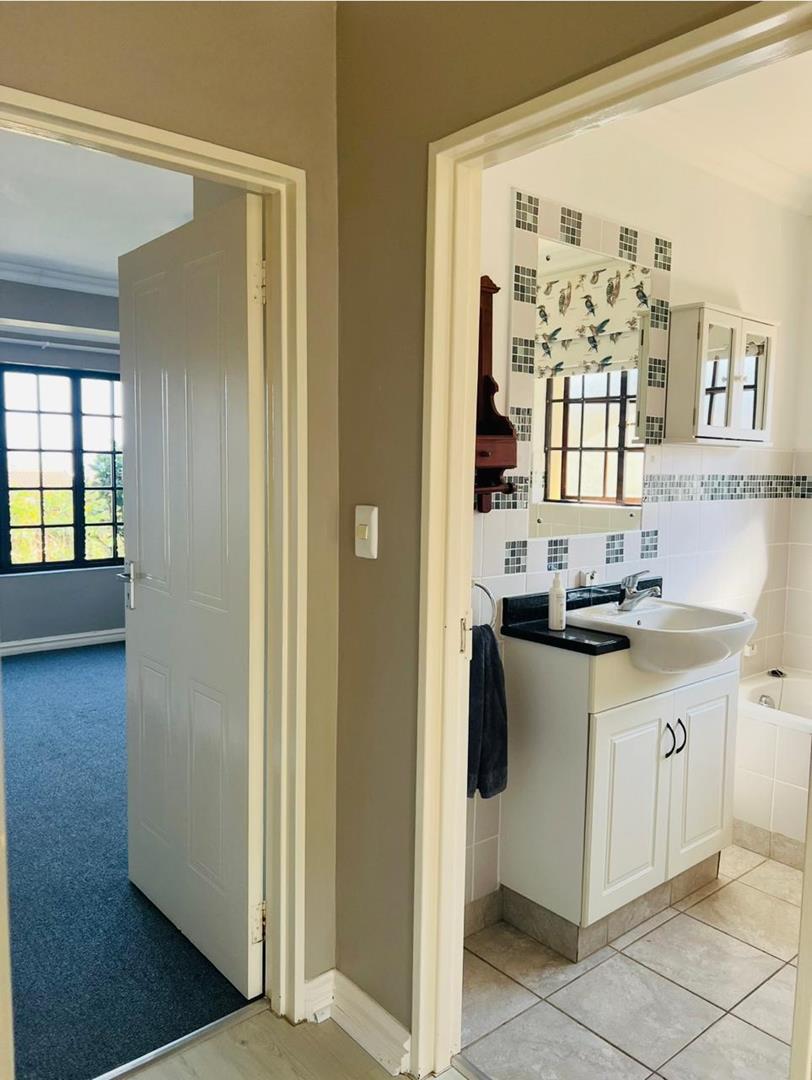 2 Bedroom Property for Sale in Howick North KwaZulu-Natal