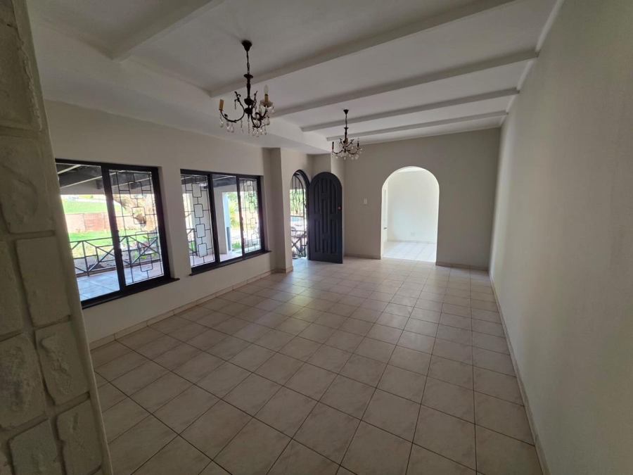 To Let 4 Bedroom Property for Rent in Assagay KwaZulu-Natal