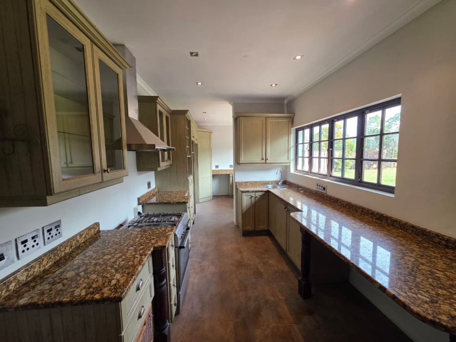 To Let 4 Bedroom Property for Rent in Assagay KwaZulu-Natal