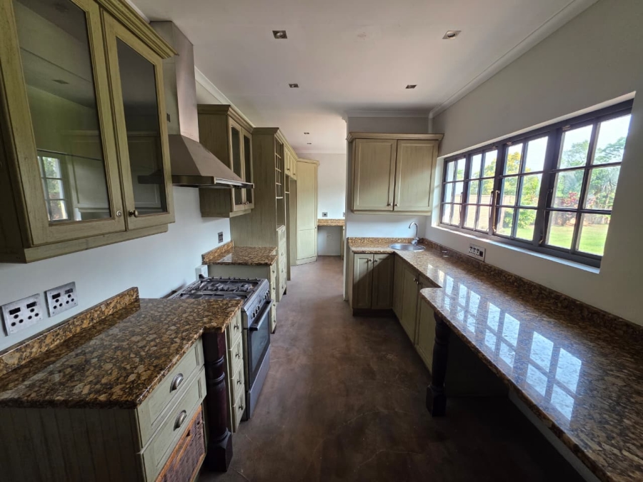 To Let 4 Bedroom Property for Rent in Assagay KwaZulu-Natal