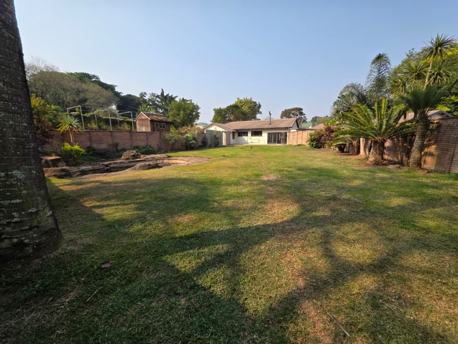 To Let 4 Bedroom Property for Rent in Assagay KwaZulu-Natal