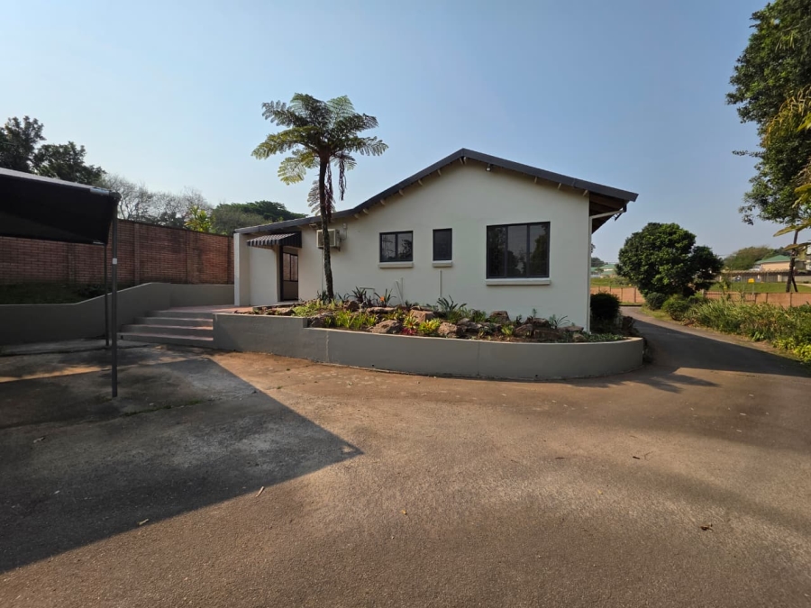 To Let 4 Bedroom Property for Rent in Assagay KwaZulu-Natal