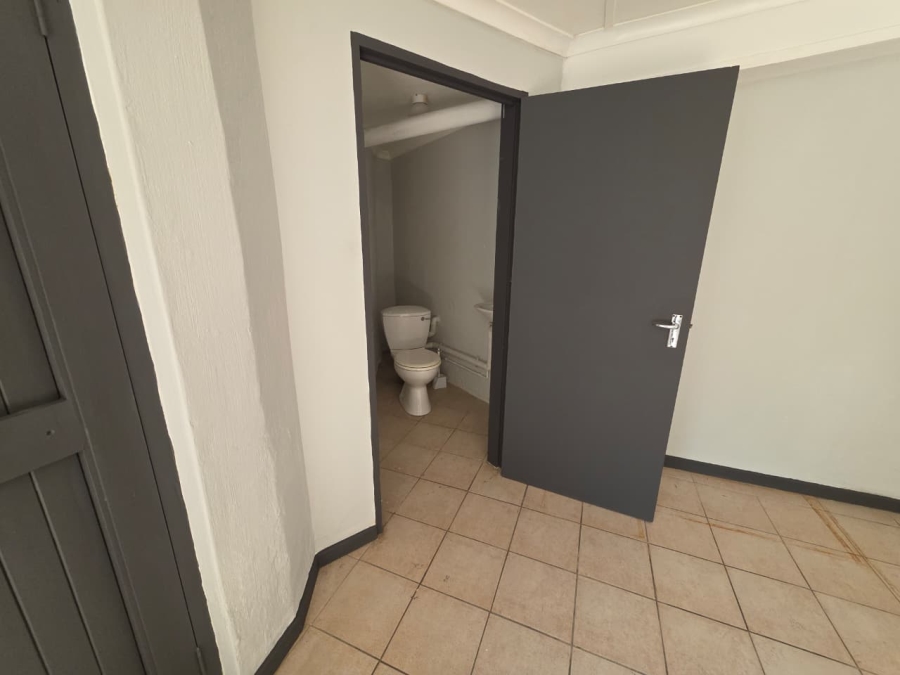 To Let 4 Bedroom Property for Rent in Assagay KwaZulu-Natal