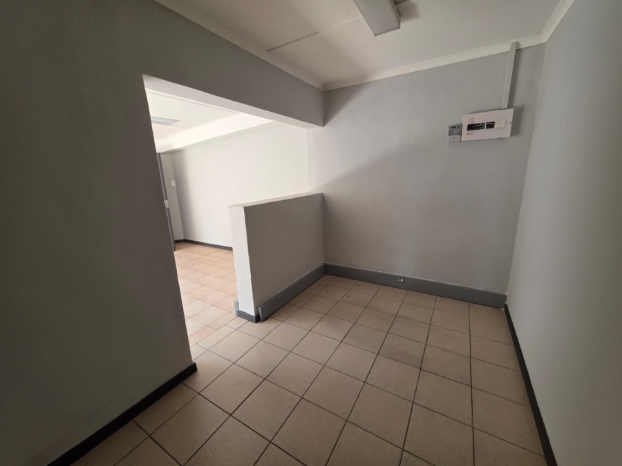 To Let 4 Bedroom Property for Rent in Assagay KwaZulu-Natal