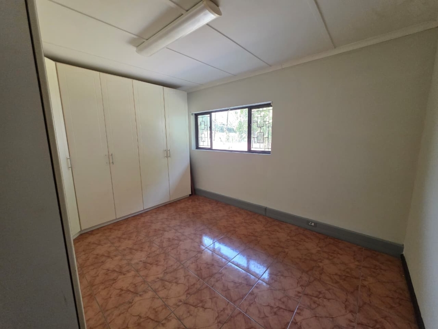 To Let 4 Bedroom Property for Rent in Assagay KwaZulu-Natal