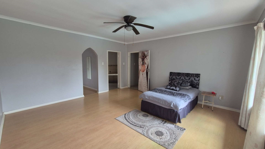 4 Bedroom Property for Sale in Athlone KwaZulu-Natal