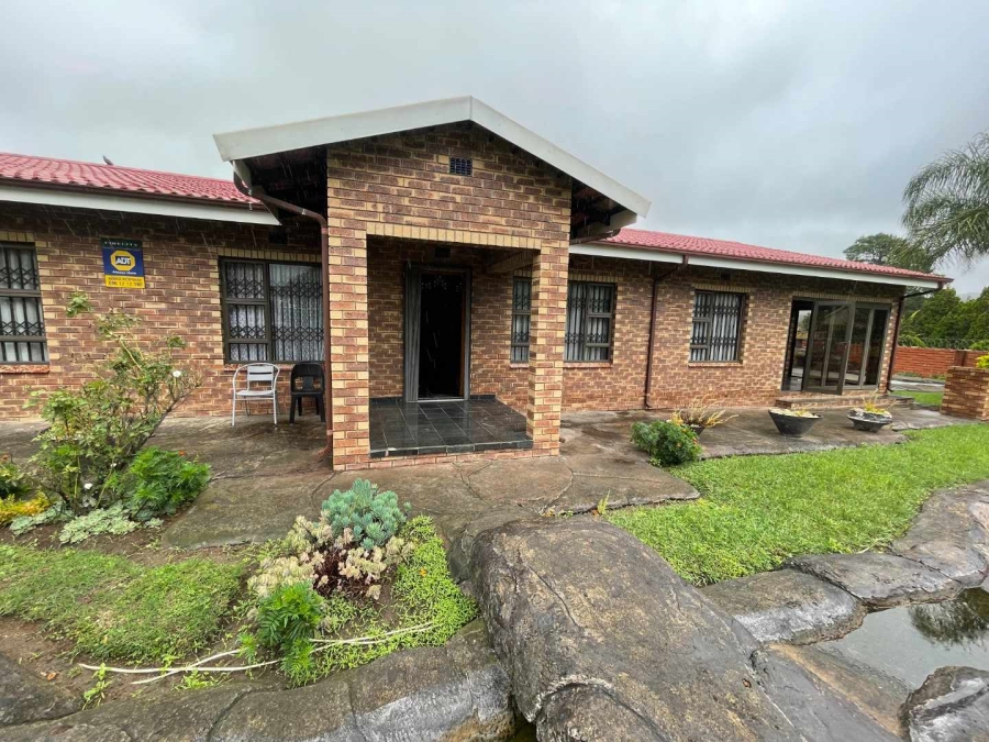 4 Bedroom Property for Sale in Dundee KwaZulu-Natal