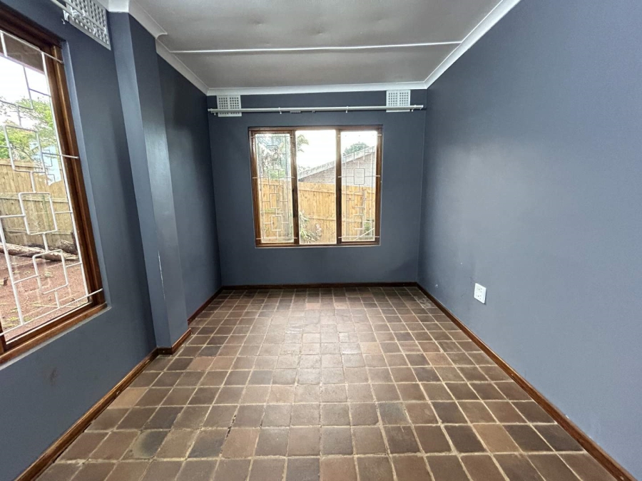 To Let 1 Bedroom Property for Rent in Waterfall KwaZulu-Natal