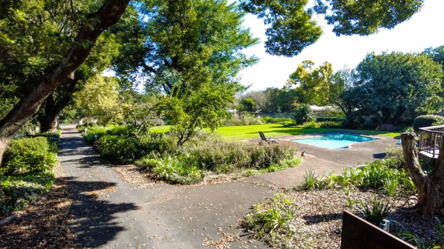 4 Bedroom Property for Sale in Greendale KwaZulu-Natal