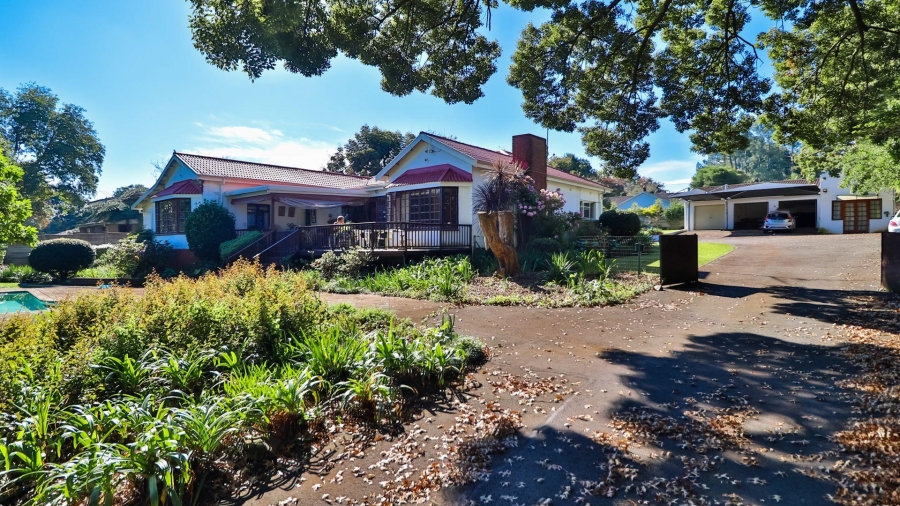 4 Bedroom Property for Sale in Greendale KwaZulu-Natal