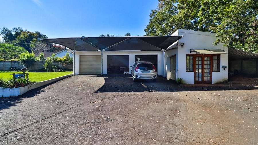 4 Bedroom Property for Sale in Greendale KwaZulu-Natal