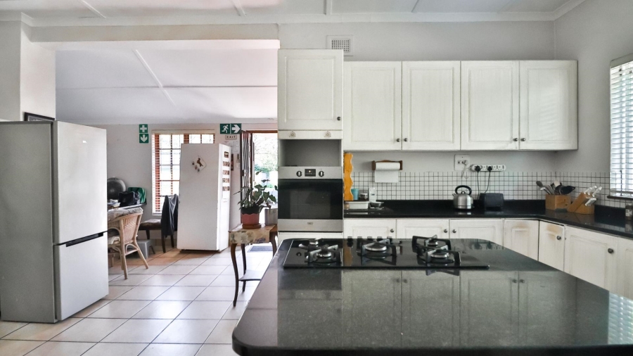 4 Bedroom Property for Sale in Greendale KwaZulu-Natal