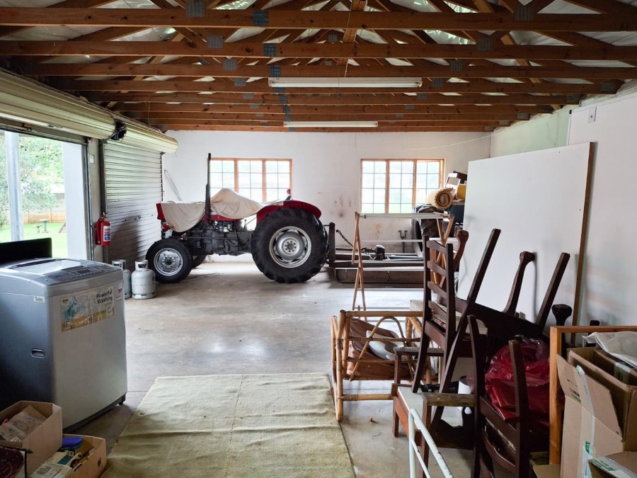 4 Bedroom Property for Sale in Greendale KwaZulu-Natal