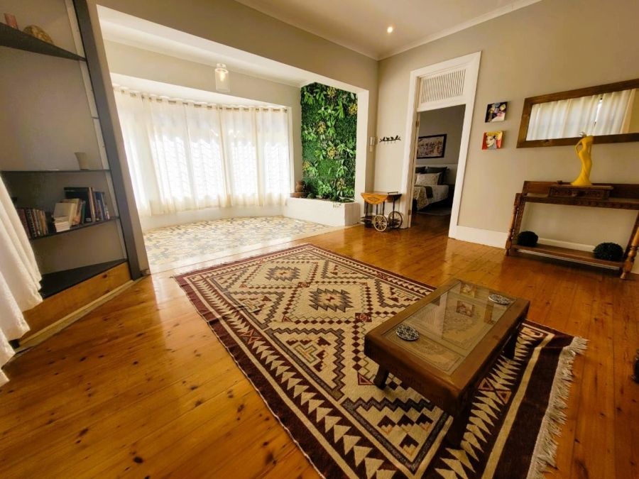 3 Bedroom Property for Sale in Glenwood KwaZulu-Natal