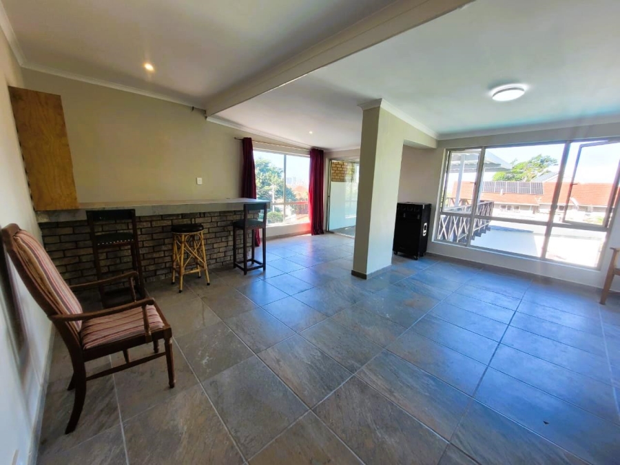 3 Bedroom Property for Sale in Glenwood KwaZulu-Natal