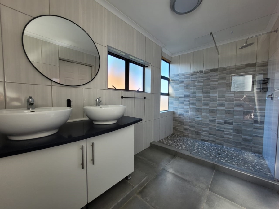 3 Bedroom Property for Sale in Glenwood KwaZulu-Natal