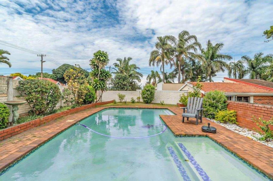 5 Bedroom Property for Sale in Durban North KwaZulu-Natal