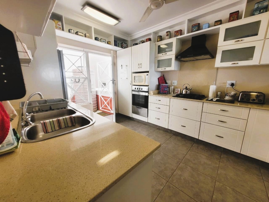 4 Bedroom Property for Sale in Athlone KwaZulu-Natal