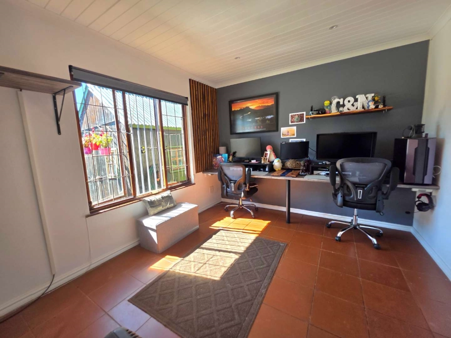 3 Bedroom Property for Sale in Waterfall KwaZulu-Natal