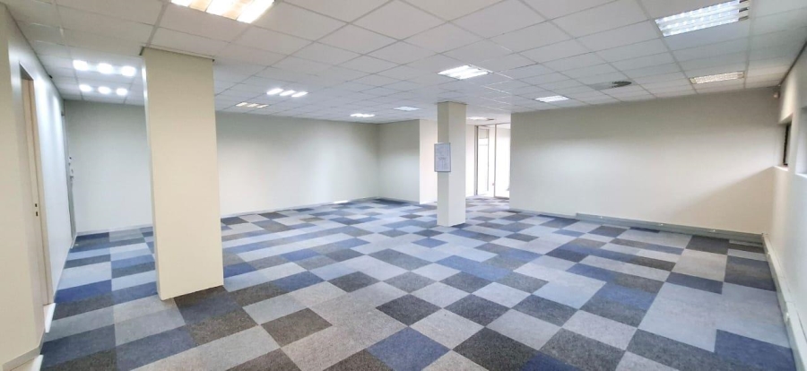 To Let commercial Property for Rent in Umhlanga Ridge KwaZulu-Natal
