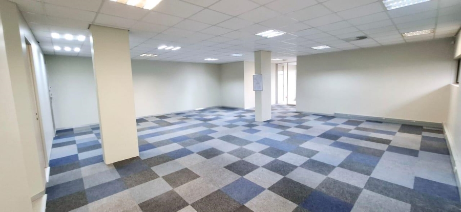 To Let commercial Property for Rent in Umhlanga Ridge KwaZulu-Natal