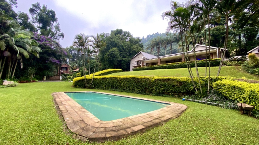 4 Bedroom Property for Sale in Worlds View KwaZulu-Natal