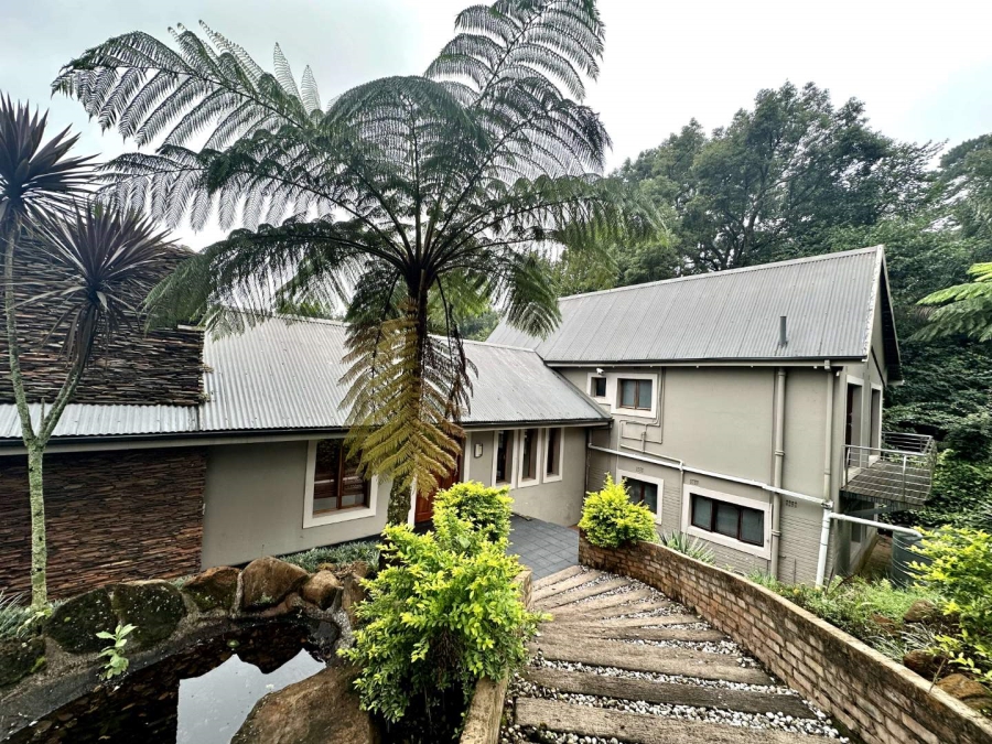 4 Bedroom Property for Sale in Worlds View KwaZulu-Natal