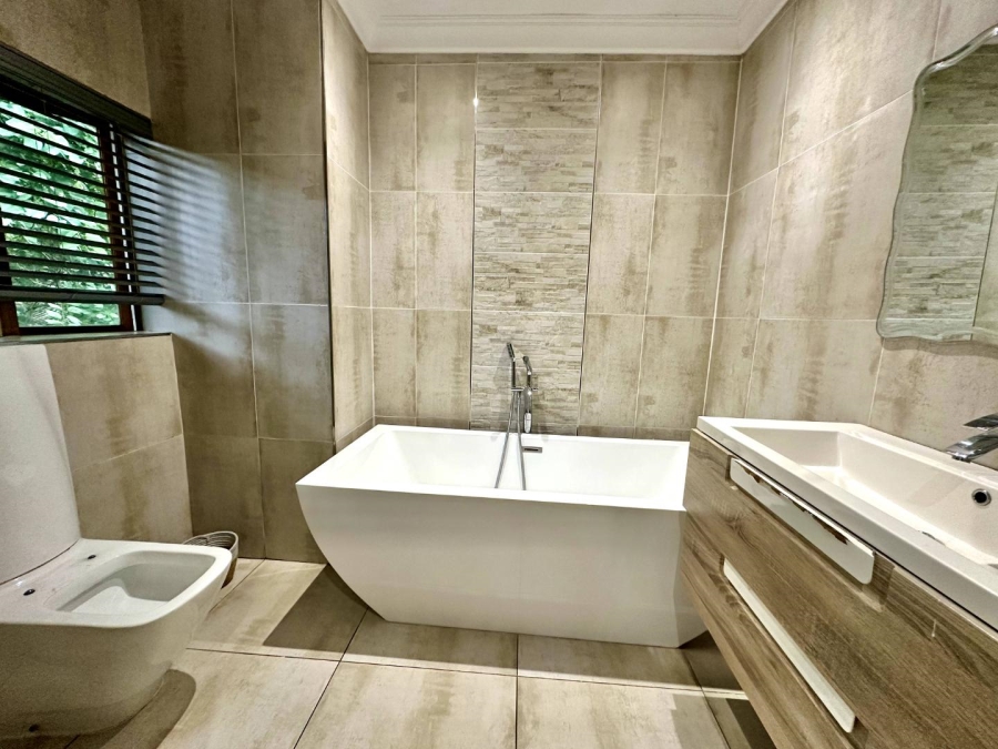 4 Bedroom Property for Sale in Worlds View KwaZulu-Natal
