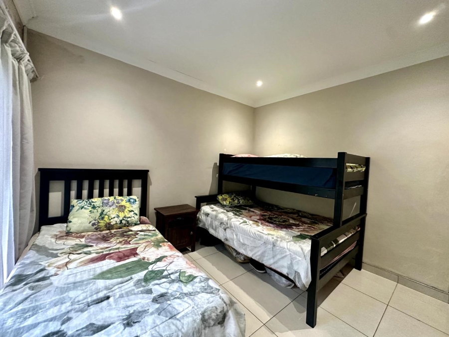 4 Bedroom Property for Sale in Worlds View KwaZulu-Natal