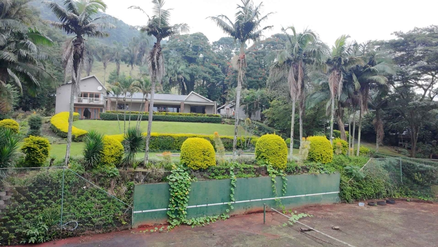 4 Bedroom Property for Sale in Worlds View KwaZulu-Natal