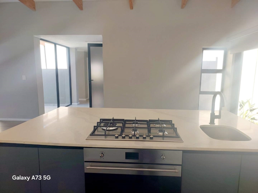 To Let 4 Bedroom Property for Rent in Palm Lakes Estate KwaZulu-Natal