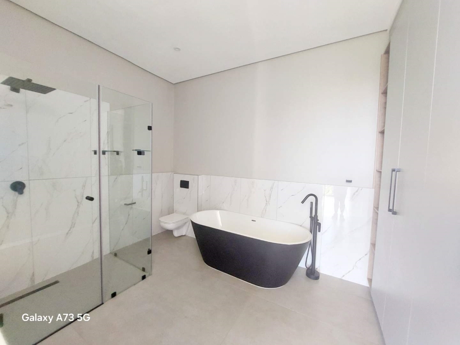 To Let 4 Bedroom Property for Rent in Palm Lakes Estate KwaZulu-Natal