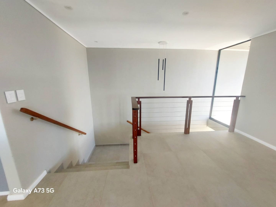 To Let 4 Bedroom Property for Rent in Palm Lakes Estate KwaZulu-Natal