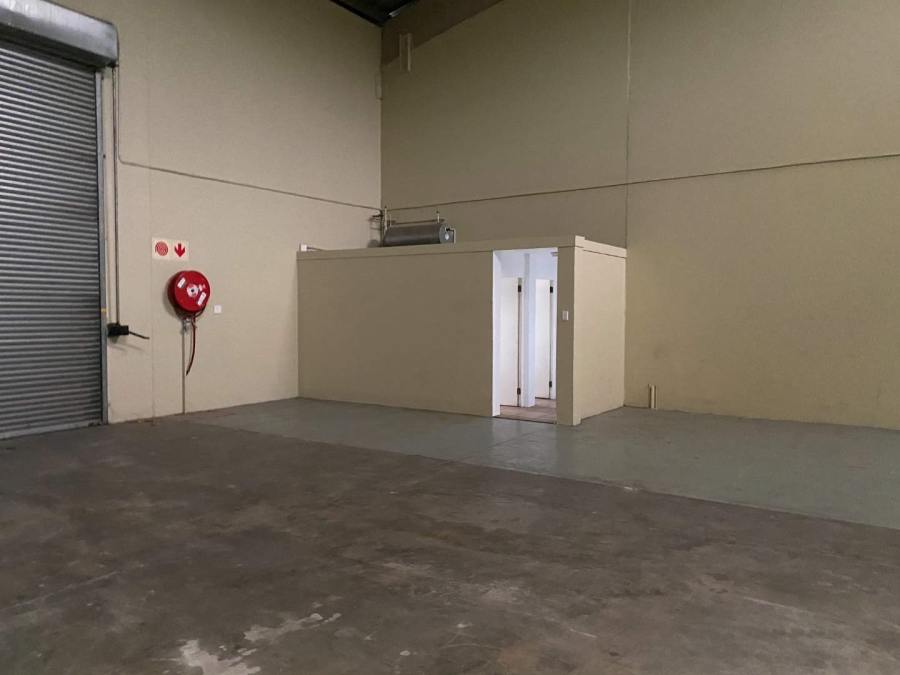 Commercial Property for Sale in Mahogany Ridge KwaZulu-Natal
