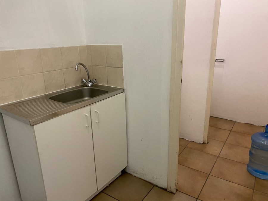 Commercial Property for Sale in Mahogany Ridge KwaZulu-Natal