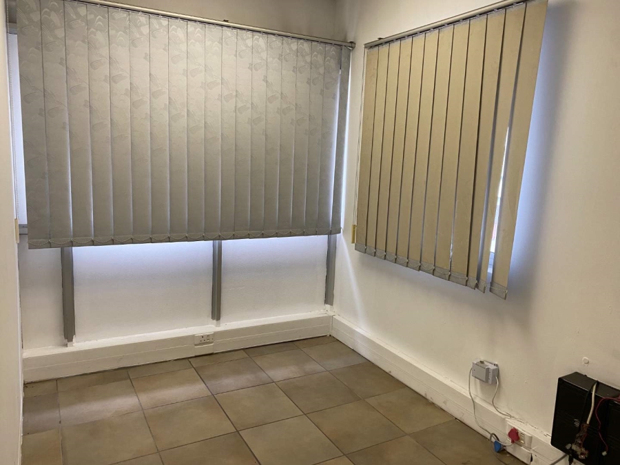 Commercial Property for Sale in Mahogany Ridge KwaZulu-Natal