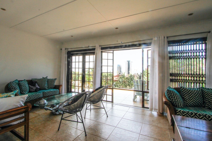 5 Bedroom Property for Sale in Umhlanga KwaZulu-Natal