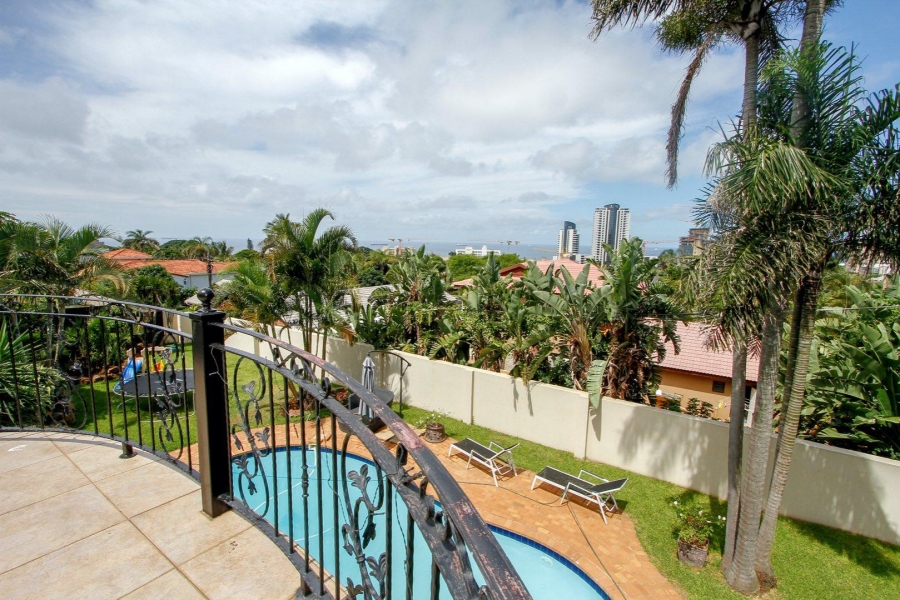 5 Bedroom Property for Sale in Umhlanga KwaZulu-Natal