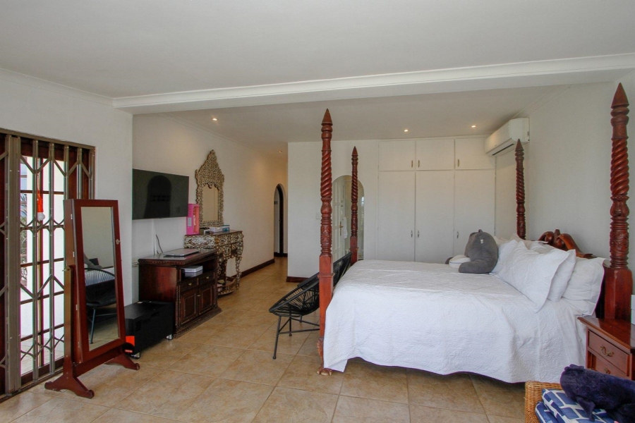 5 Bedroom Property for Sale in Umhlanga KwaZulu-Natal