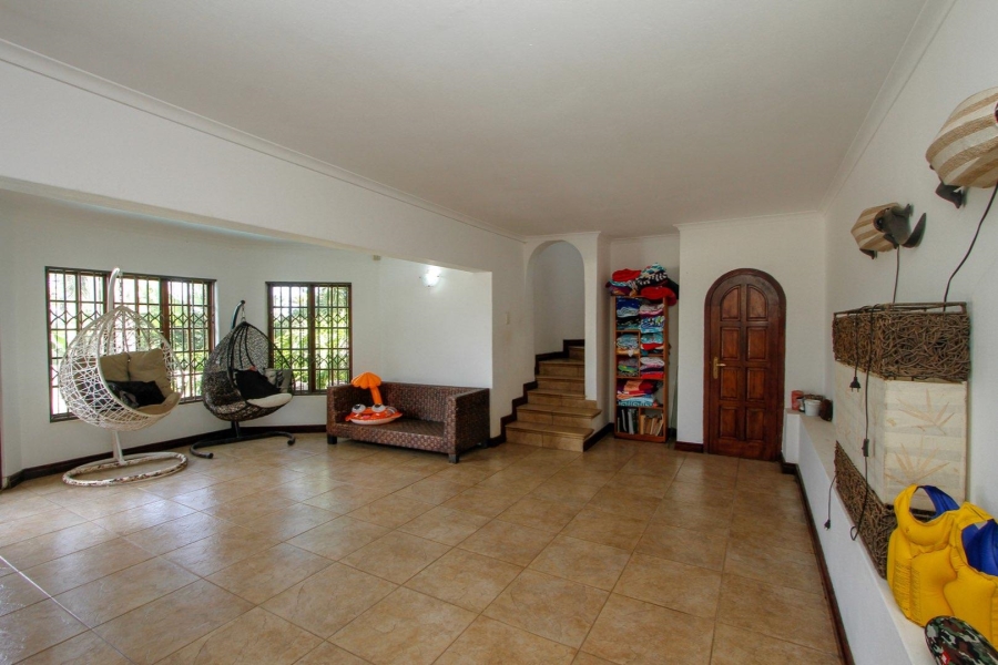 5 Bedroom Property for Sale in Umhlanga KwaZulu-Natal