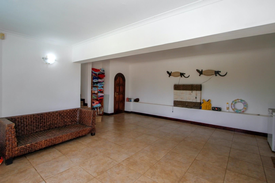 5 Bedroom Property for Sale in Umhlanga KwaZulu-Natal