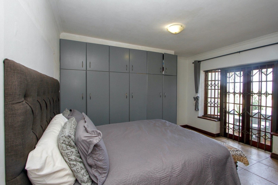 5 Bedroom Property for Sale in Umhlanga KwaZulu-Natal