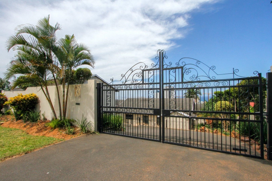 5 Bedroom Property for Sale in Umhlanga KwaZulu-Natal