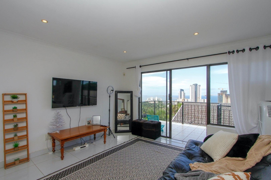 5 Bedroom Property for Sale in Umhlanga KwaZulu-Natal