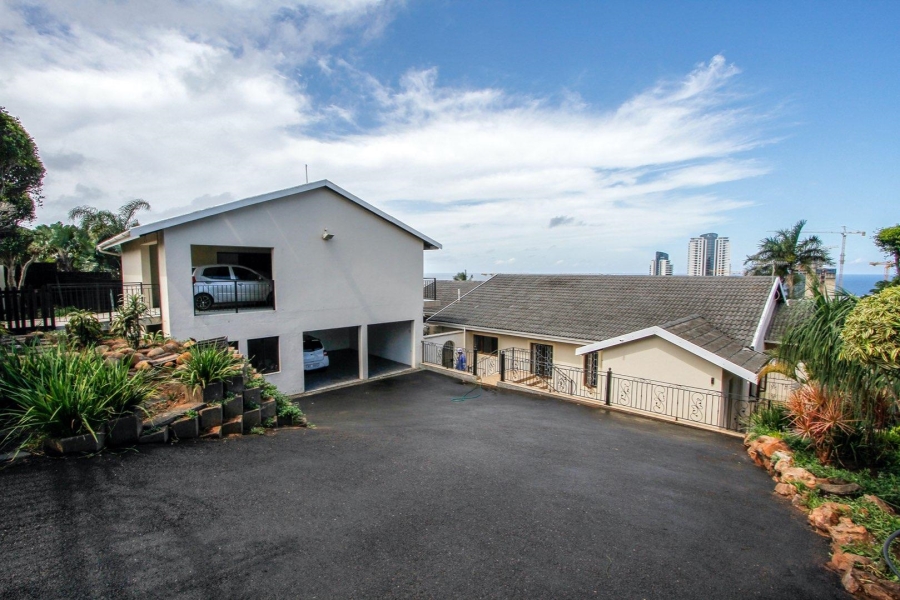5 Bedroom Property for Sale in Umhlanga KwaZulu-Natal