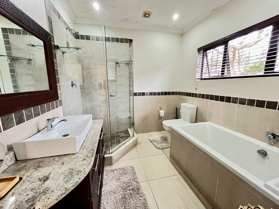 To Let 4 Bedroom Property for Rent in Glen Anil KwaZulu-Natal