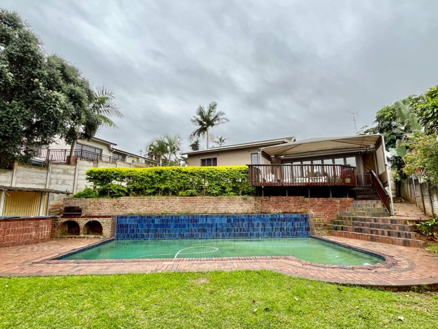 To Let 4 Bedroom Property for Rent in Glen Anil KwaZulu-Natal