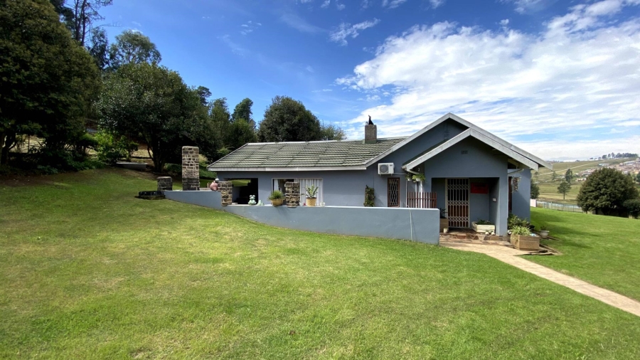8 Bedroom Property for Sale in Mooi River KwaZulu-Natal