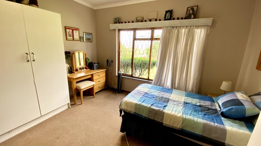 8 Bedroom Property for Sale in Mooi River KwaZulu-Natal